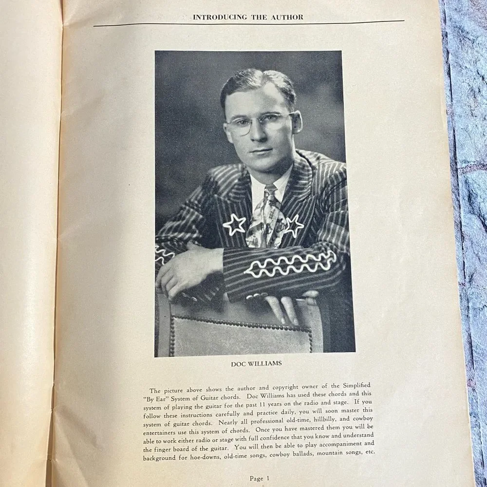 Guitar Chords Book VTG by Doc Williams Copyright 1943